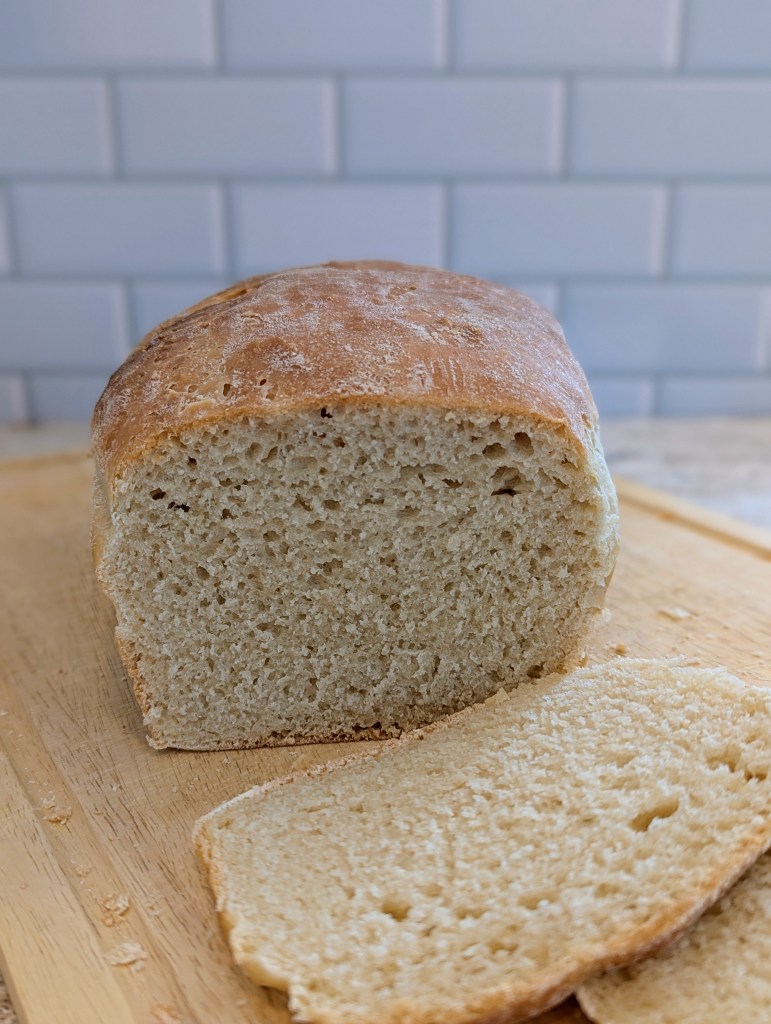 Fluffy sourdough sandwich bread